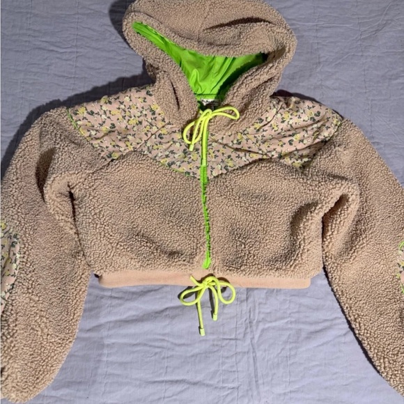 For Love And Lemons Tops - For Love And Lemons Sherpa Hoodie with Neon Lining Size Small